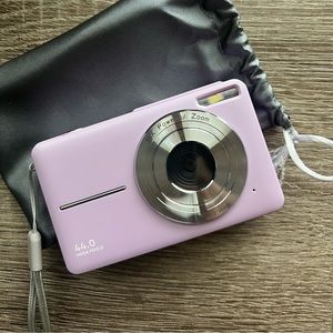 Digital camera